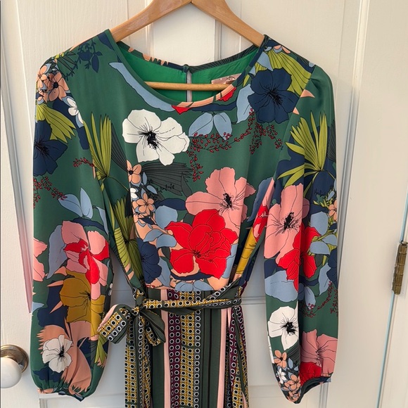 Floral Green Maxi Dress - Picture 10 of 13